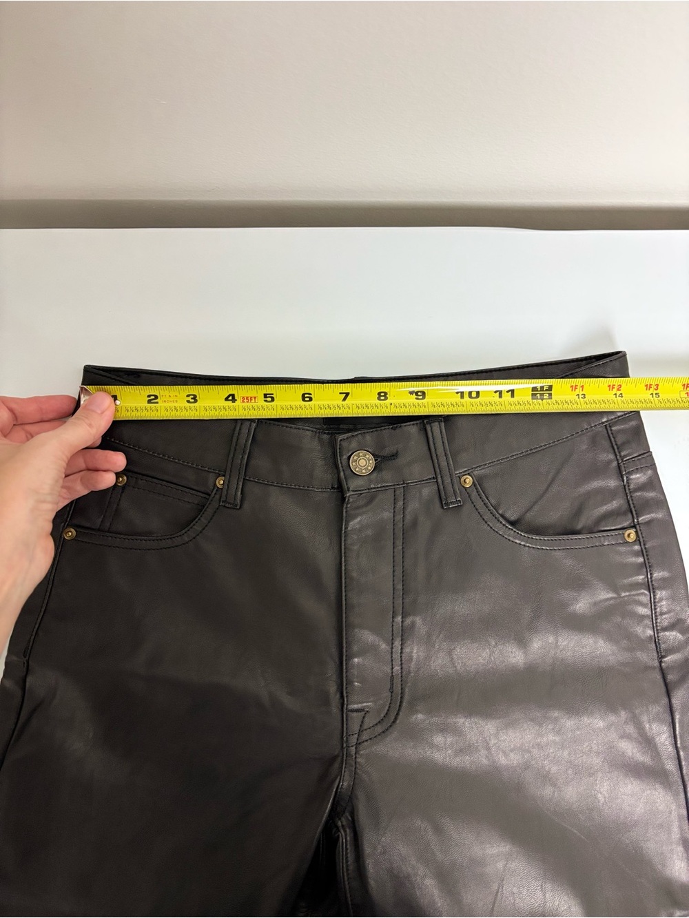 Lioness Top Model Jean in Onyx Faux Leather Size XXS - Picture 13 of 15